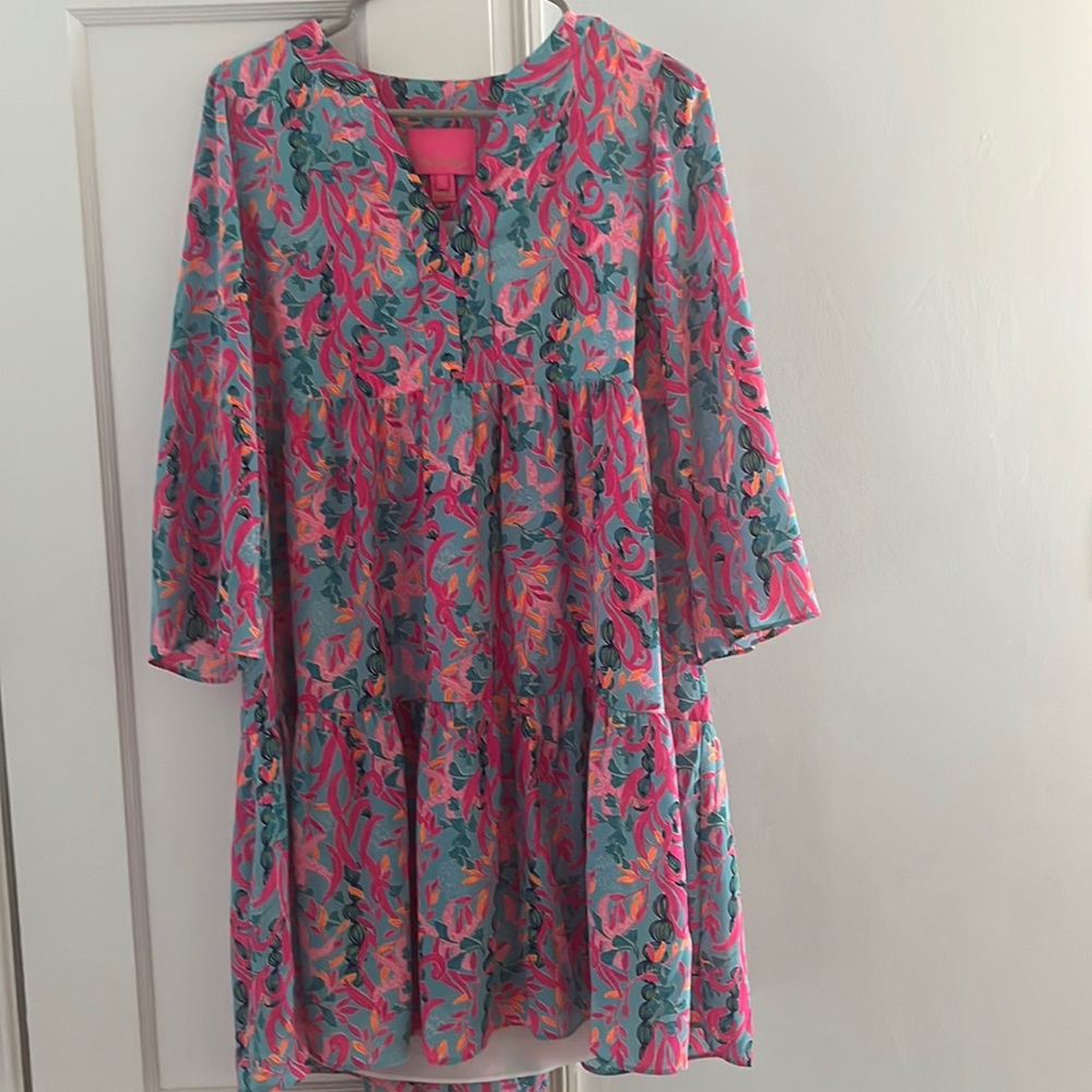 Lilly dress size small current on site